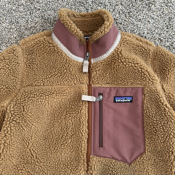 COPY - Patagonia Women’s Classic Retro X Fleece Jacket - Picture 6 of 15